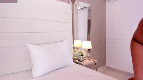 Lizeth follow me in my igimlilycute 3 online show from 02-25-25, 04:03