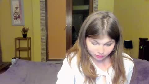 Lilly online show from 10-21-25, 05:46