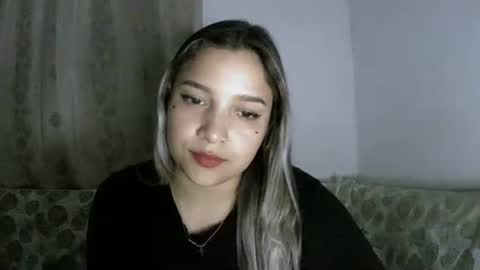 Sey - Lilly  online show from 03-09-26, 06:50