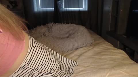 Snapshot of lillybrick chatting on 04-30-26, 05:03 Lilly online show from 04-30-26, 05:03