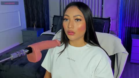 Lilly Ortiz online show from 03-08-25, 07:31