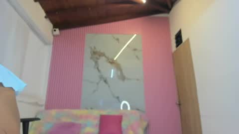 lillyy16 online show from 04-13-26, 11:05