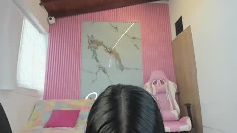 Snapshot of lillyy16 chatting on 04-24-26, 11:12 lillyy16 online show from 04-24-26, 11:12