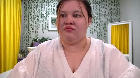 LiloLewins online show from 12-24-24, 04:30