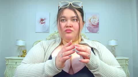 LiloLewins online show from 01-15-25, 04:00