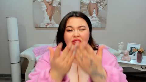 LiloLewins online show from 01-21-25, 03:59