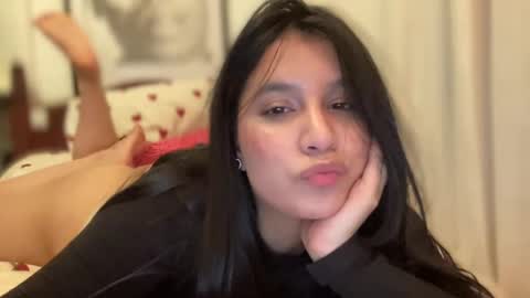 Snapshot of lilprincessxoxo_ chatting on 10-07-25, 05:37 lilprincessxoxo_ online show from 10-07-25, 05:37