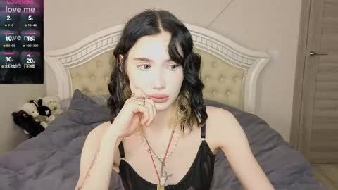 Jesse and Grace online show from 05-24-26, 05:34