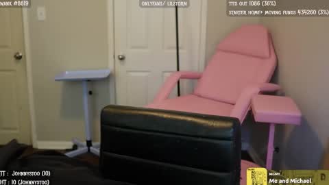 Snapshot of lilst0rm chatting on 01-27-25, 01:30 lil or red online show from 01-27-25, 01:30