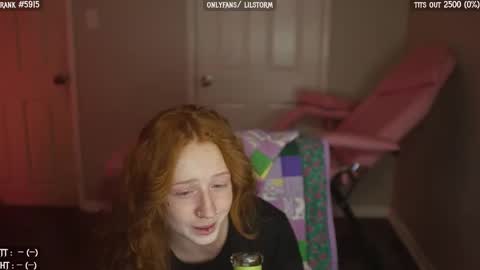 Snapshot of lilst0rm chatting on 11-19-25, 12:43 lil or red online show from 11-19-25, 12:43