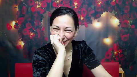 lilugrants online show from 02-11-25, 08:10