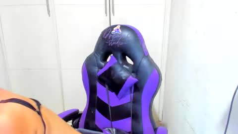 lily_anal_squirt online show from 12-16-24, 07:00