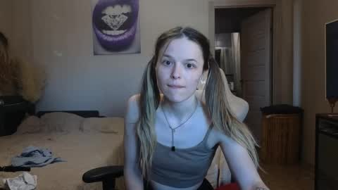 Snapshot of lily_and_jake chatting on 05-16-26, 10:36 lily_and_jake online show from 05-16-26, 10:36