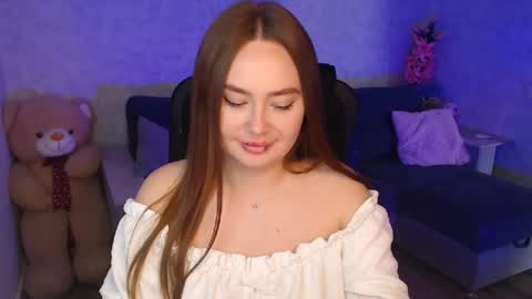 Snapshot of lily_baker_ chatting on 06-17-26, 10:28 lily_baker_ online show from 06-17-26, 10:28