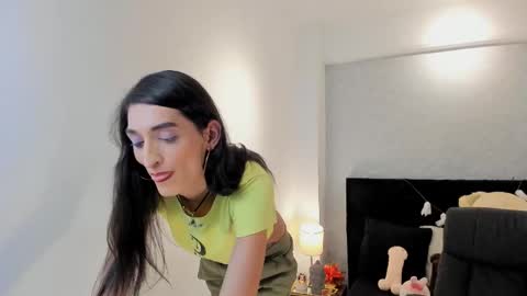 lily_cash1 online show from 10-06-25, 09:01