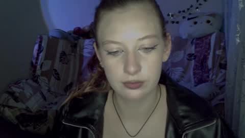 lily_ember online show from 12-05-25, 06:37