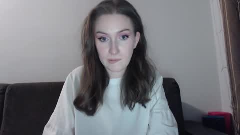lily_love_x online show from 02-11-26, 10:26
