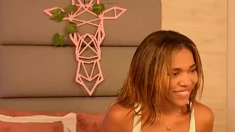 Lily Miiller online show from 10-28-25, 09:50