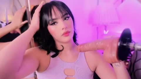   .  online show from 05-26-26, 04:08