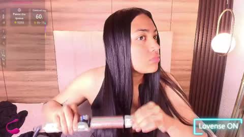 Snapshot of lily_waist chatting on 05-26-26, 11:06 lily_waist online show from 05-26-26, 11:06