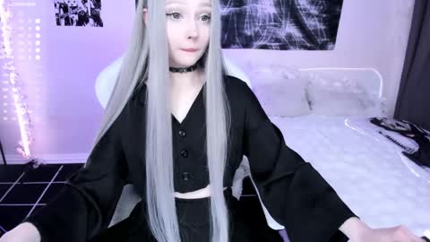 Lily online show from 03-27-26, 05:13