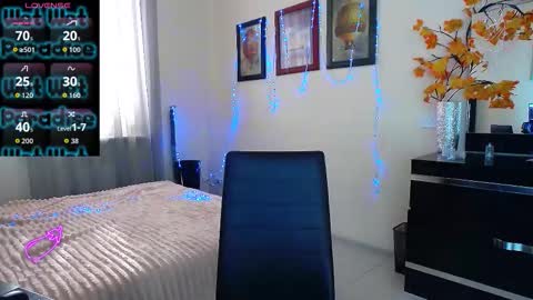 Lilya online show from 11-25-25, 10:37