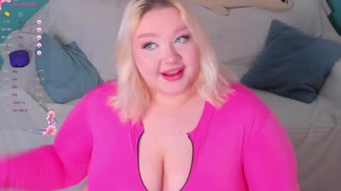 Lily online show from 02-03-25, 05:03