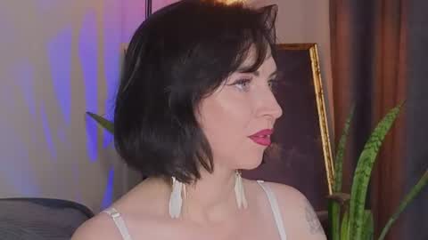 Lily online show from 06-13-26, 06:44