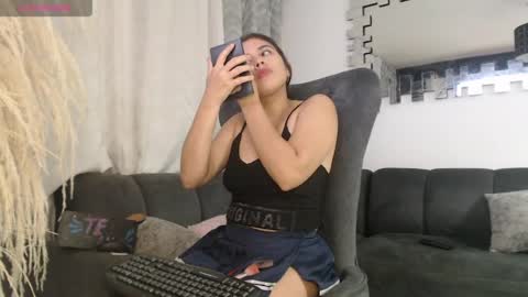 lily online show from 07-11-26, 05:54