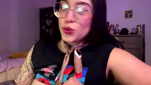 Lily online show from 06-11-26, 10:30
