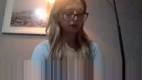 LilyMae online show from 12-13-24, 05:27