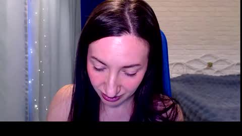 Lily online show from 02-10-26, 08:51