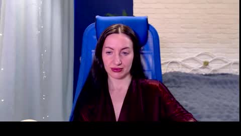 Lily online show from 02-19-26, 07:37