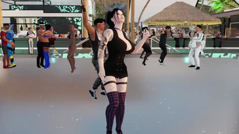 Snapshot of lilymistress chatting on 01-16-25, 10:42 Lily online show from 01-16-25, 10:42