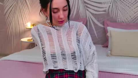 Snapshot of lilymyerss chatting on 01-15-26, 04:44 lilymyerss online show from 01-15-26, 04:44