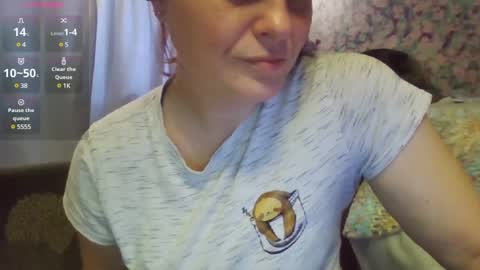 lilypad1981 online show from 02-04-25, 05:34