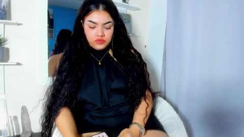 lilyscott1 online show from 05-07-26, 12:49