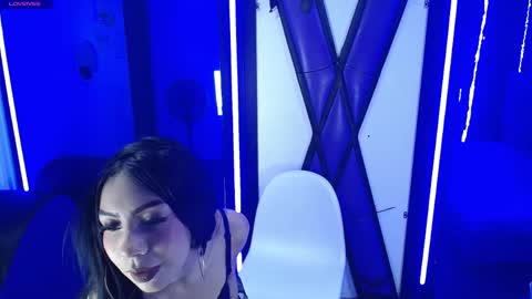 Snapshot of lilysweet__ chatting on 06-09-26, 04:35 Lily online show from 06-09-26, 04:35