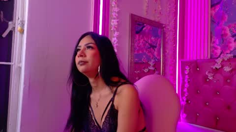 Snapshot of lilysweet__ chatting on 06-26-26, 04:50 Lily online show from 06-26-26, 04:50