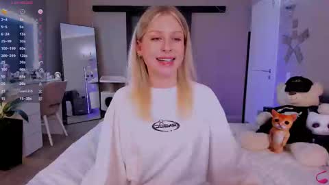 Lily online show from 02-13-25, 06:05