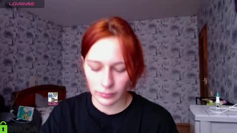 Snapshot of lilyviolet7 chatting on 02-18-26, 10:22 Hi Im Lily online show from 02-18-26, 10:22