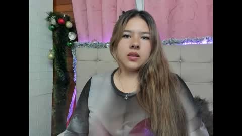 Snapshot of lina_browm chatting on 12-11-24, 07:57 Lina Browm online show from 12-11-24, 07:57