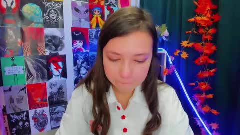 Lina online show from 12-18-24, 02:42