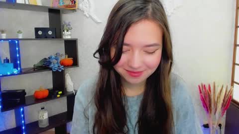 Lina online show from 12-21-24, 02:09