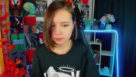 Lina online show from 01-24-25, 01:56