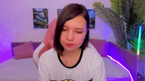 Lina online show from 02-09-25, 01:55