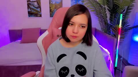 Lina online show from 02-12-25, 02:03