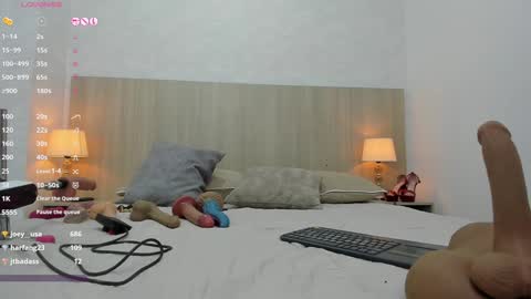   online show from 02-07-25, 02:26