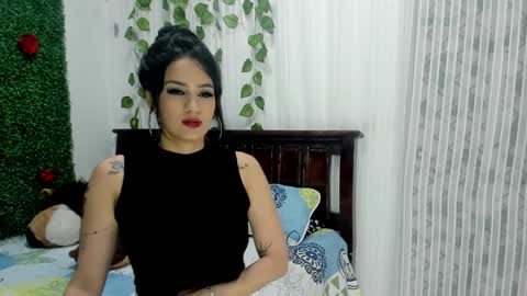 Snapshot of lina_paola chatting on 12-03-24, 09:56 paola online show from 12-03-24, 09:56