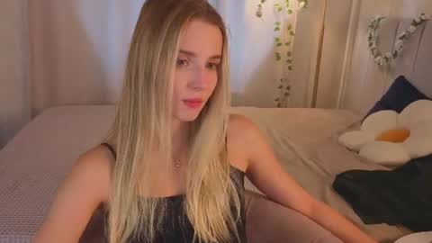 Snapshot of lina_reeds chatting on 07-09-26, 01:09 LINA online show from 07-09-26, 01:09